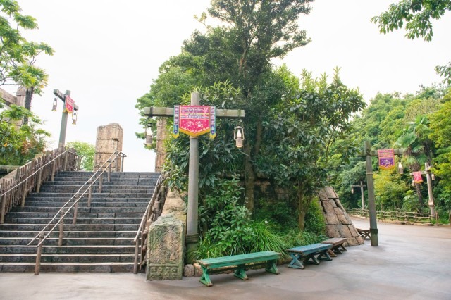 クリスマスの東京ディズニーリゾート(C) Disney