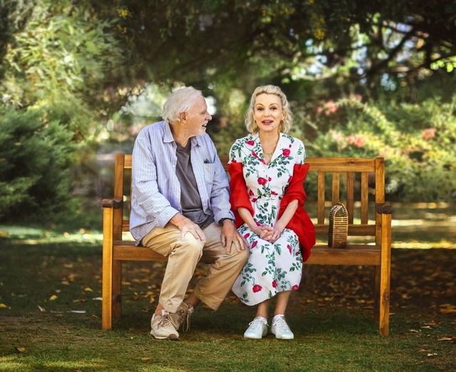 『43年後のアイ・ラヴ・ユー』(C)2019 CREATE ENTERTAINMENT, LAZONA, KAMEL FILMS, TORNADO FILMS AIE, FCOMME FILM . All rights reserved.