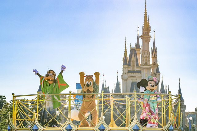 ディズニー ミッキーマウスが和服姿で新年のごあいさつ 東京ディズニーリゾートのお正月始まる Cinemacafe Net