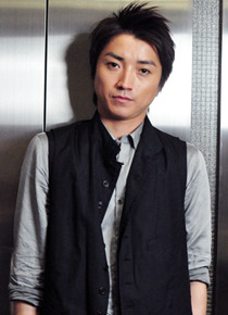 『I’M FLASH！』藤原竜也／photo：Naoki Kurozu