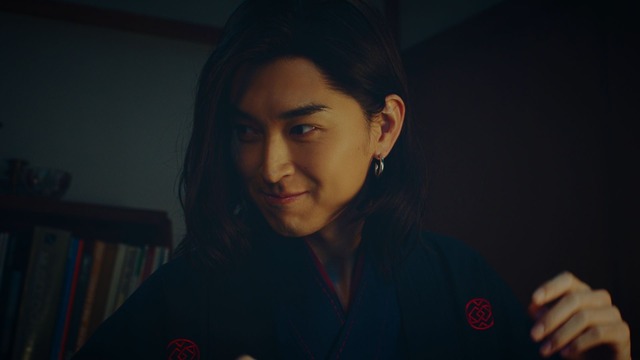 新CM「座敷童子 耳打ち」篇