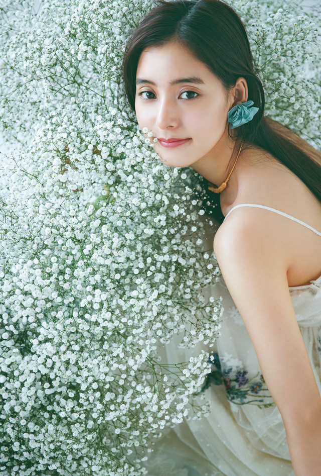 新木優子 オフィシャルカレンダー