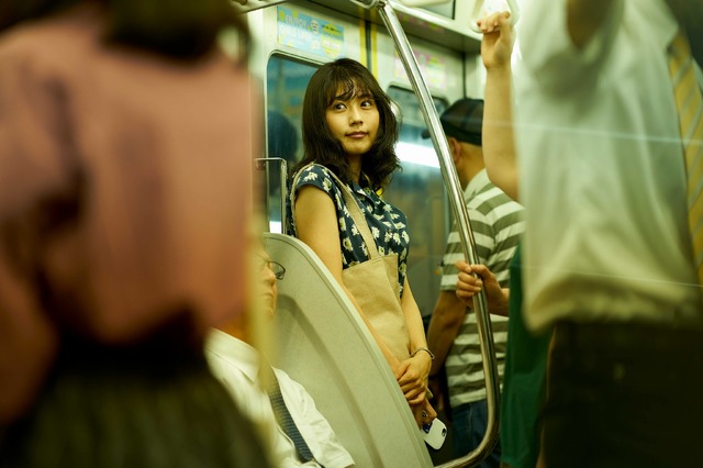 菅田将暉 有村架純 2人のケミストリーと 生きた言葉 が 私たちの物語 へと近づける 花束みたいな恋をした Cinemacafe Net 菅田将暉 有村架純 2人のケミストリーと 生きた言葉 が 私たちの物語 へと近づける 花束みたいな恋をした Cinemacafe Net