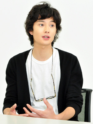 『映画 ひみつのアッコちゃん』岡田将生 ／photo:Naoki Kurozu