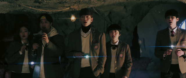 『モクソリ』（C）2018 FIVE DAY/Kkuljam Compnay,ALL RIGHTS RESERVED