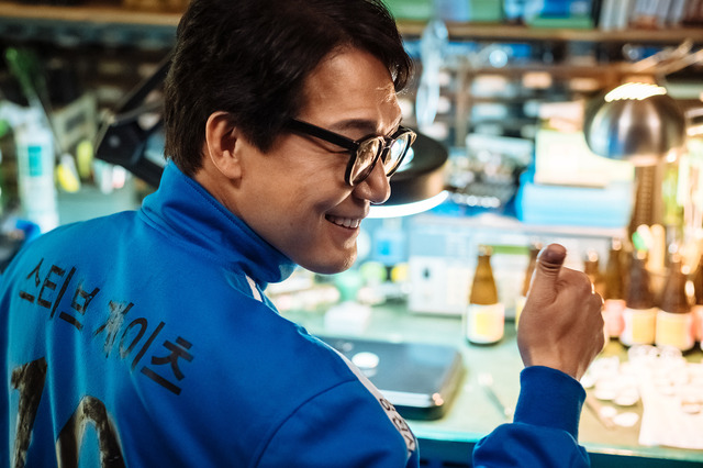 『ノンストップ』ソクファン　（C）2020 OAL & Sanai Pictures Co., Ltd. All rights reserved