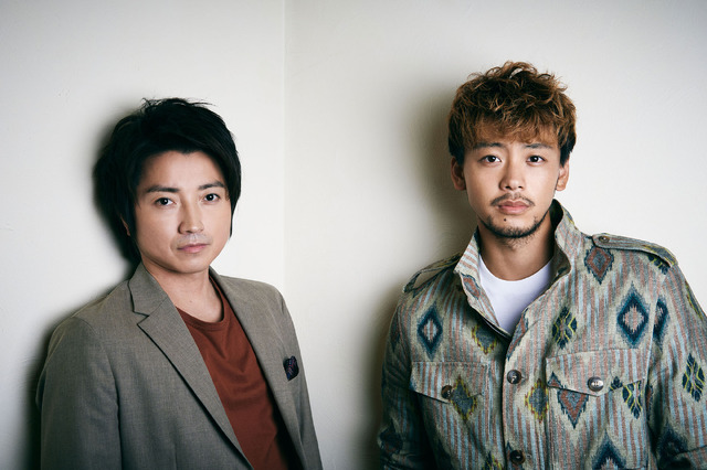 藤原竜也×竹内涼真／photo：Jumpei Yamada