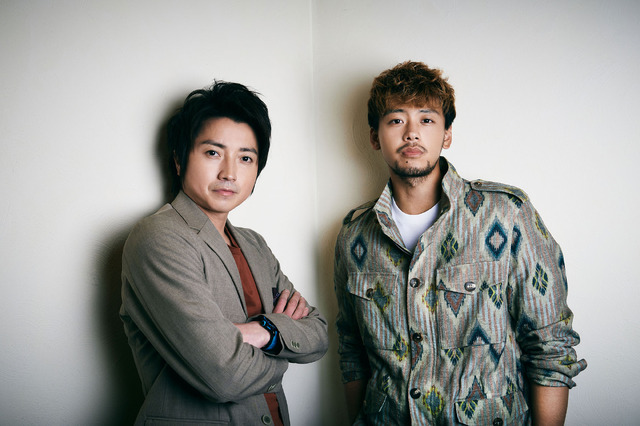 藤原竜也×竹内涼真／photo：Jumpei Yamada