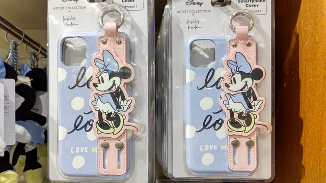 ミニーマウスをモチーフにしたアイテムがディズニーストアに登場