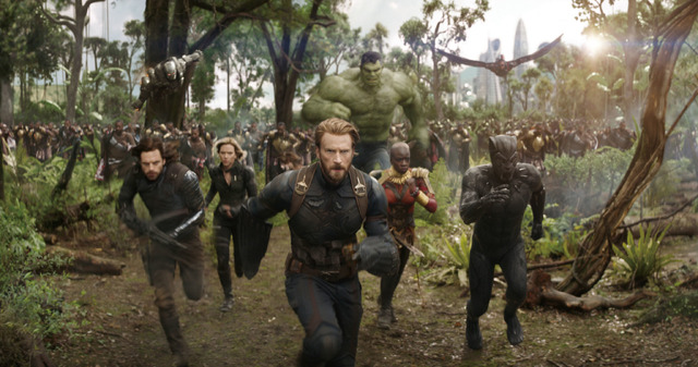 『アベンジャーズ／インフィニティ・ウォー』(C) 2021 Marvel／ディズニープラスで配信中