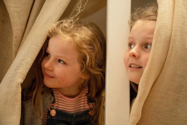 『サンドラの小さな家』（C）Element Pictures, Herself Film Productions, Fis Eireann/Screen Ireland, British Broadcasting Corporation, The British FilmInstitute 2020