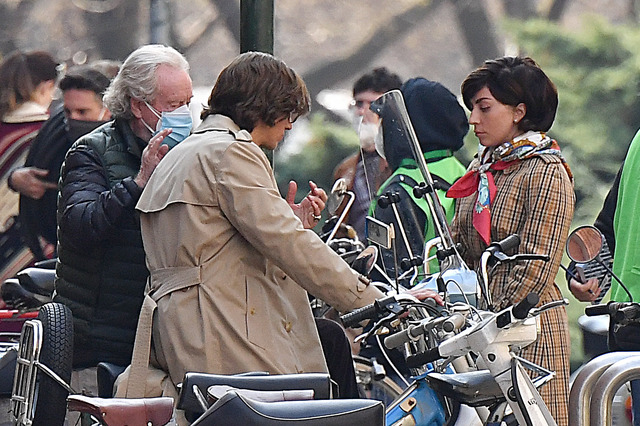 レディー・ガガ＆アダム・ドライバー＆リドリー・スコット監督『House of Gucci』Photo by Photopix/GC Images