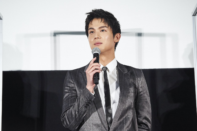 『砕け散るところを見せてあげる』公開記念舞台挨拶(C)2020 映画「砕け散るところを見せてあげる」製作委員会