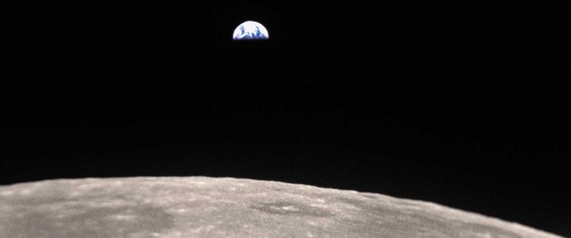 『犬は歌わない』（C）Raumzeitfilm