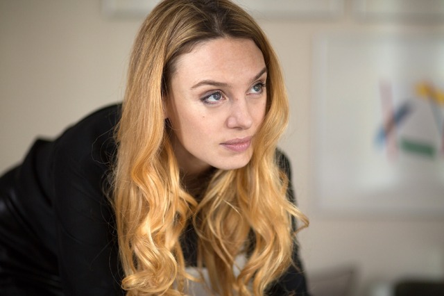 『シンプルな情熱』　(C)2019 L.FP. Les Films Pelleas - Auvergne - Rhone-Alpes Cinema - Versus production（C)Julien Roche