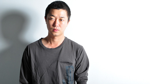 『赤い季節』新井浩文／photo：Naoki Kurozu