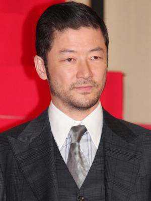 『黄金を抱いて翔べ』完成披露試写会