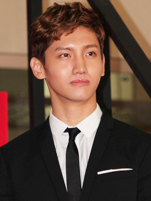 『黄金を抱いて翔べ』完成披露試写会