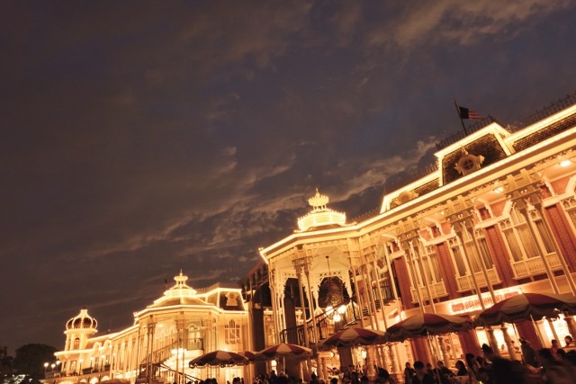 画像提供：株式会社オリエンタルランド