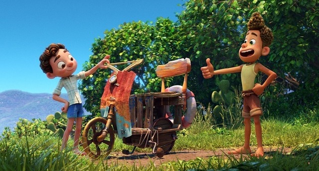 『あの夏のルカ』　(C) 2021 Disney/Pixar. All Rights Reserved.