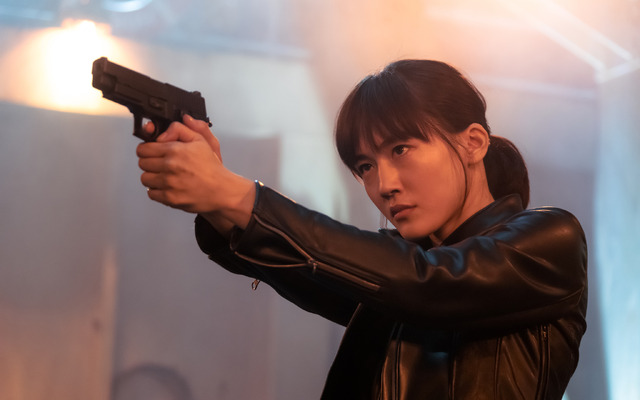 『奥様は、取り扱い注意』 (C)2020 映画「奥様は、取り扱い注意」製作委員会
