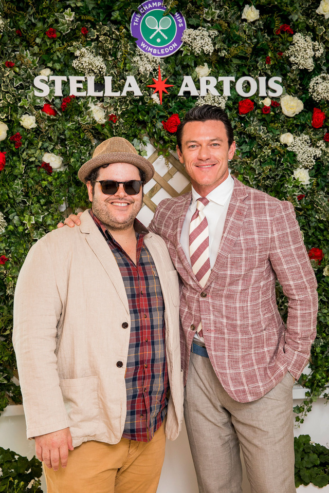 ジョシュ・ギャッド、ルーク・エヴァンス  Photo by Tristan Fewings/Getty Images for Stella Artois