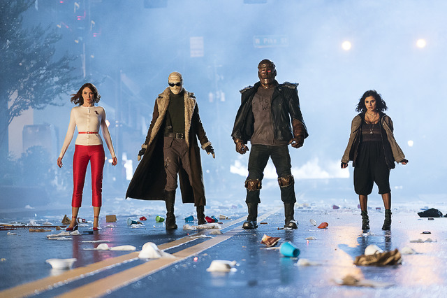 「ドゥーム・パトロール」DOOM PATROL and all related pre-existing characters and elements TM and (C) DC Comics. Doom Patrol series and all related new characters and elements TM and (C) Warner Bros. Entertainment Inc. All Rights Reserved.