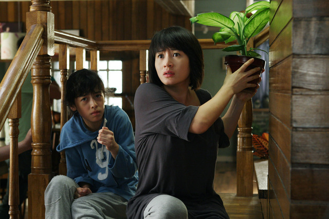 『2階の悪党』(c)2010 SIDUS FNH, Inc. All Rights Reseved.