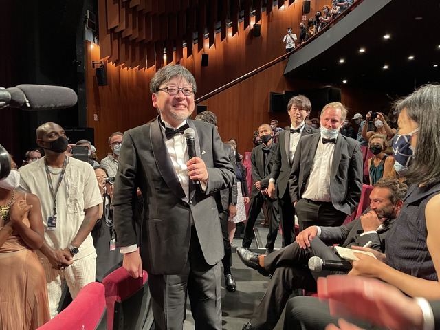 『竜とそばかすの姫』Theatre Claude Debussy（C）2021 スタジオ地図