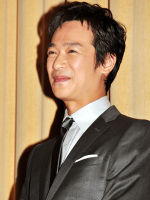 『その夜の侍』初日舞台挨拶