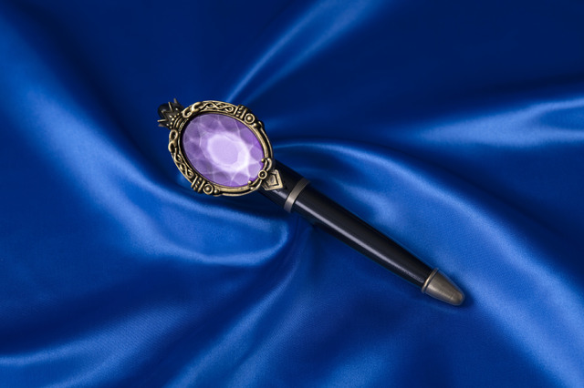 「ディズニー ツイステッドワンダーランド」をテーマにした客室とケーキセットが初登場！