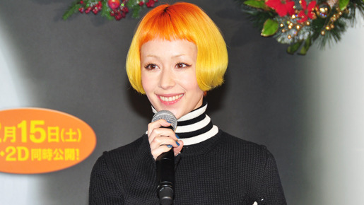 『フランケンウィニー』クリスマスツリー点灯式