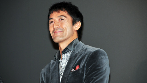 『カラスの親指』初日舞台挨拶