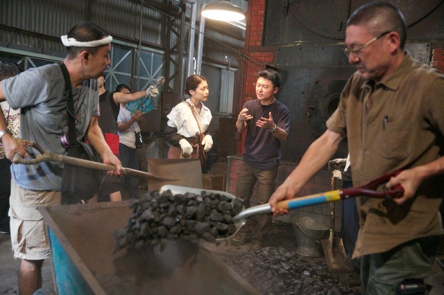 『映画 太陽の子』メイキング　 (C) 2021 ELEVEN ARTS STUDIOS / 「太陽の子」フィルムパートナーズ