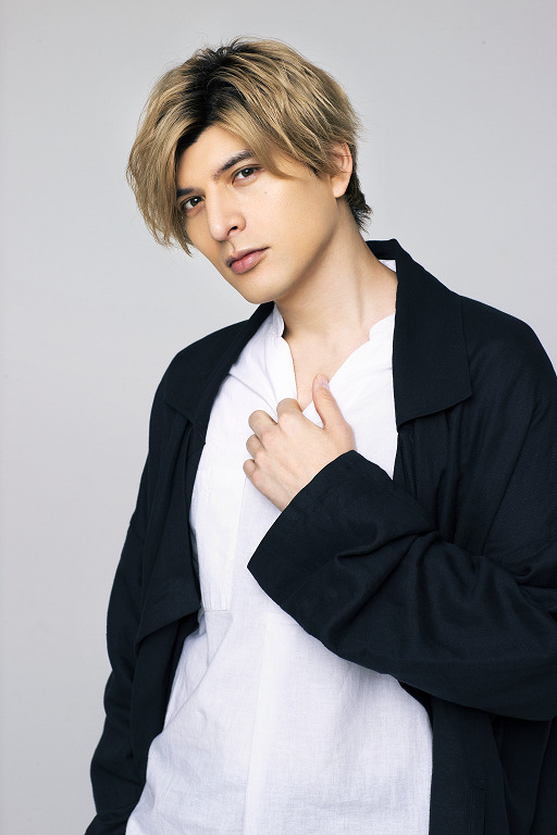 城田優　チョーフィ―役／ミュージカル「カーテンズ」