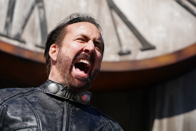 『プリズナーズ・オブ・ゴーストランド』(C)2021 POGL SALES AND COLLECTIONS, LLC. ALL RIGHTS RESERVED.