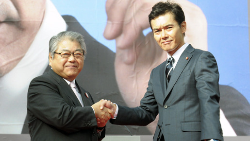 『探偵はBARにいる2』渡部篤郎 -(C) 2013「探偵はBARにいる2」製作委員会