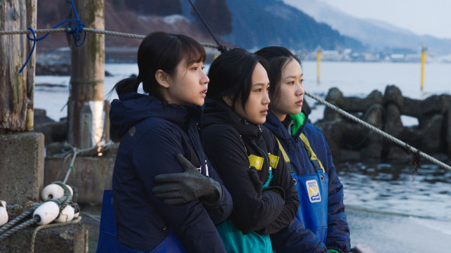 第13回TAMA映画賞／最優秀新進監督賞　藤元明緒 『海辺の彼女たち』（C）2020 E.x.N K.K. / ever rolling films