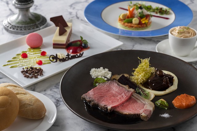 東京ディズニーリゾートのクリスマス As to Disney artwork, logos and properties： (C) Disney