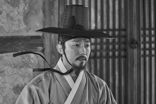 『茲山魚譜-チャサンオボ-』カン・ギヨン（C）2021 MegaboxJoongAng PLUS M & CINEWORLD. ALL RIGHTS RESERVED.