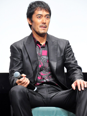 『つやのよる　ある愛に関わった、女たちの物語』早稲田大学トークショー（阿部寛）