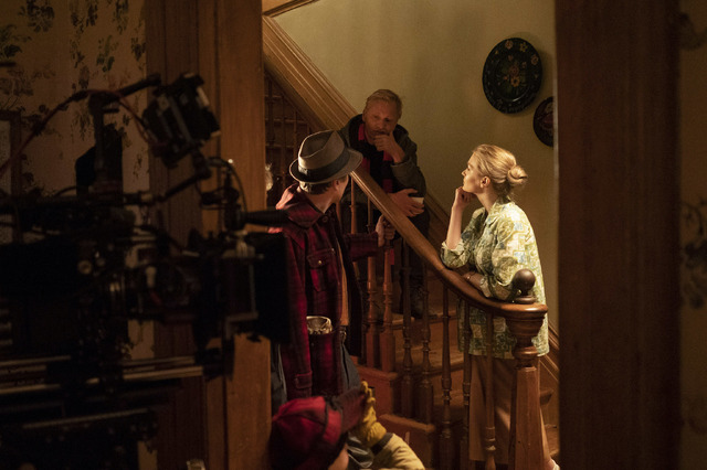 『フォーリング 50年間の想い出』メイキング　（C）2020 Falling Films Inc. and Achille Productions (Falling) Limited· SCORE  （C） 2020 PERCEVAL PRESS AND PERCEVAL PRESS INC. · A CANADA - UNITED KINGDOM CO-PRODUCTION