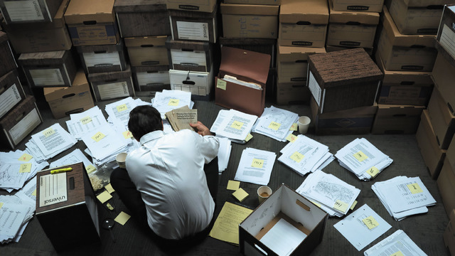 『ダーク・ウォーターズ 巨大企業が恐れた男』(C) 2021 STORYTELLER DISTRIBUTION CO., LLC.