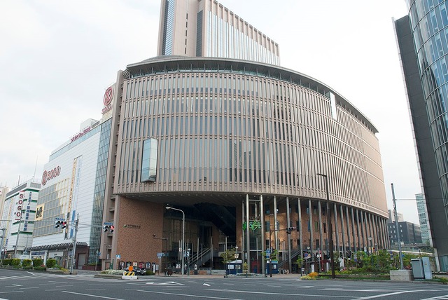 神戸国際会館前