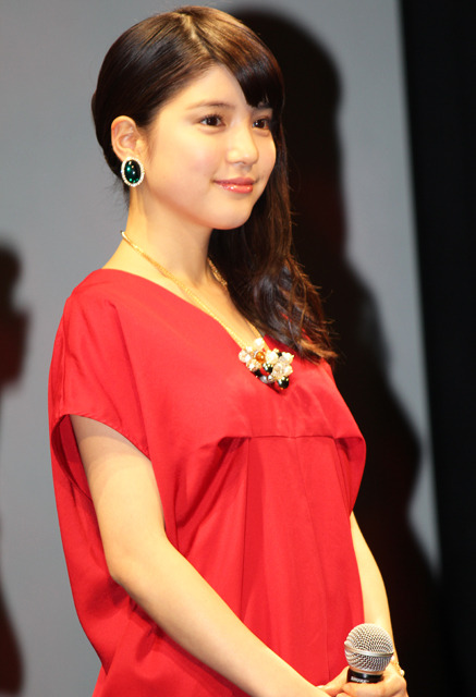 『劇場版 HUNTER×HUNTER 緋色の幻影（ファントム・ルージュ）』完成披露試写会（川島海荷）