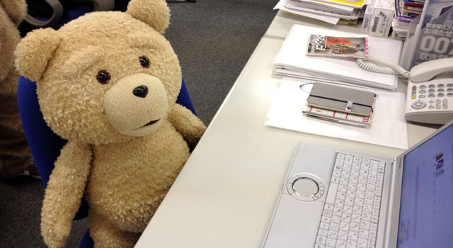 編集部へやってきたテッド