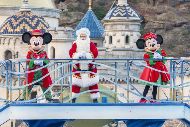 「パーフェクト・クリスマス」バージョンがスタート！As to Disney artwork, logos and properties： (C) Disney