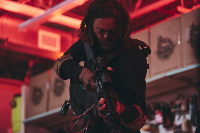 『レッド・ブレイク』(C) 2021 Black Friday the Film, LLC