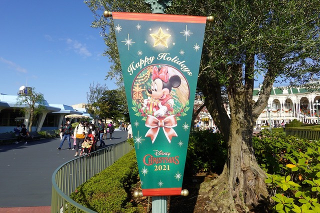 「東京ディズニーランドのクリスマス」As to Disney artwork, logos and properties： (C) Disney