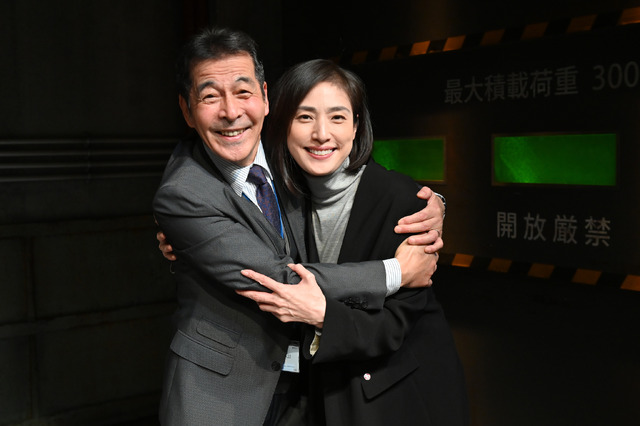 クランクアップ「新春ドラマスペシャル 緊急取調室 特別招集 2022　8億円のお年玉」